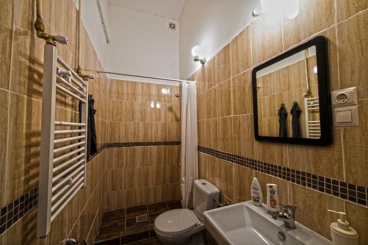 No. 11 Apartment With 2 Bathrooms Next To Railway Station بودابست المظهر الخارجي الصورة